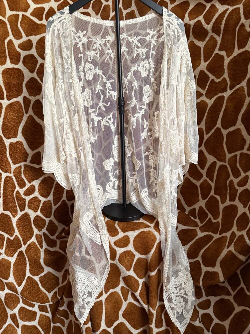 Adiva Floral Embroidered Sheer Lace Kimono Cardigan